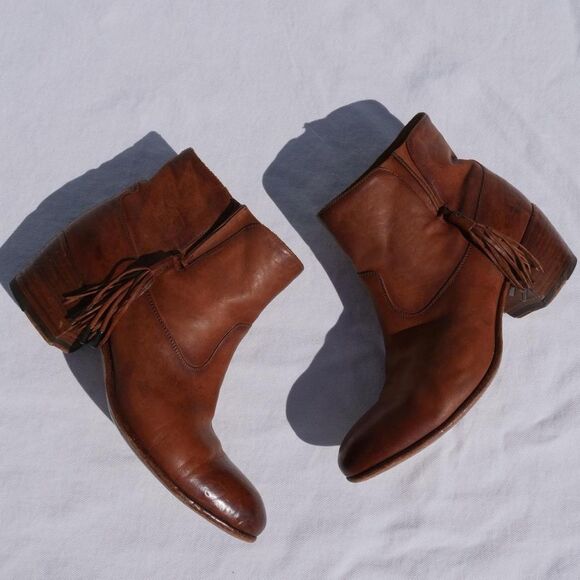 Archival Alberto Fasciani brown leather western ankle‎ boots with tassels - Picture 8 of 8